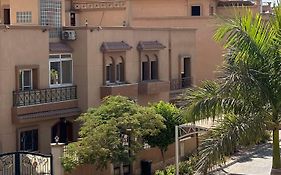 Bedroom With Private Bathroom In A Villa In Rayhana Compound Next To Mall Of Egypt